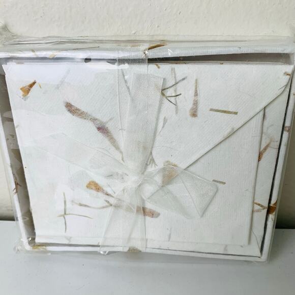 Handmade Floral Paper Stationery Note Cards 4 Sets of 10 Eco-Friendly - Picture 11 of 13